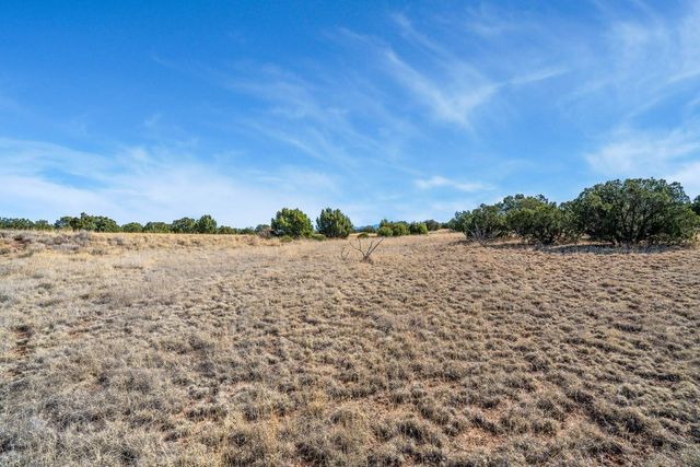 37 Picacho Peak Drive, Santa Fe, NM 87506