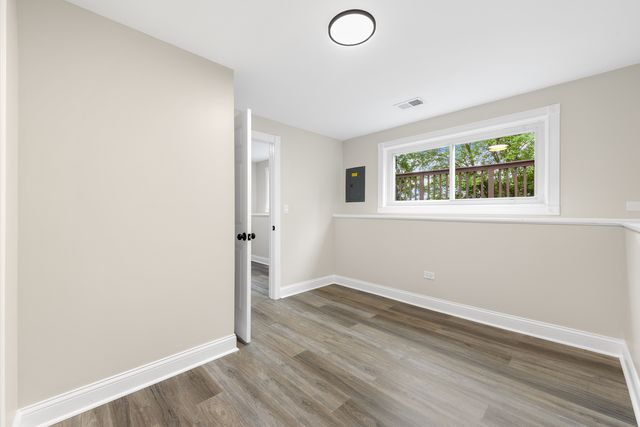1055 Samson Drive, University Park, IL 60484
