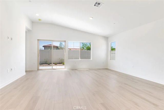1517 Willowhaven Lane, Beaumont, CA 92223