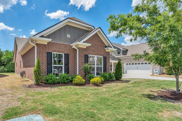 7112 Maddenwood Lane, Hermitage, TN 37076