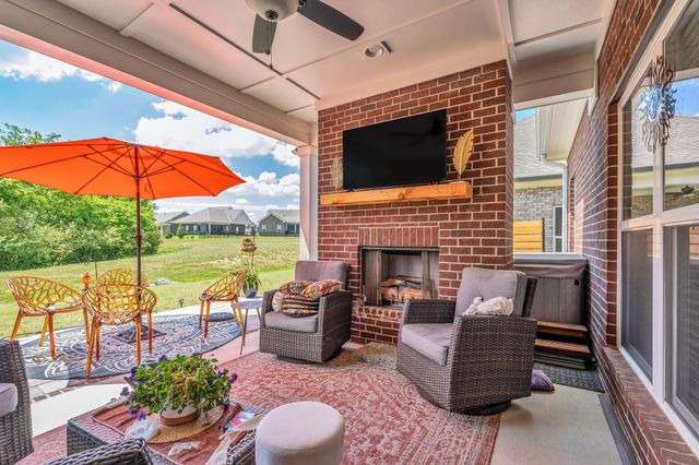 7112 Maddenwood Lane, Hermitage, TN 37076