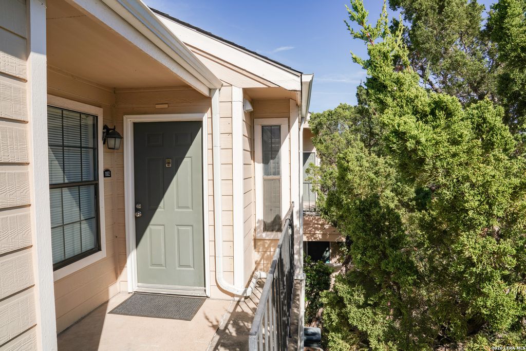 11610 Vance Jackson Rd Apt 1102, San Antonio, TX 78230