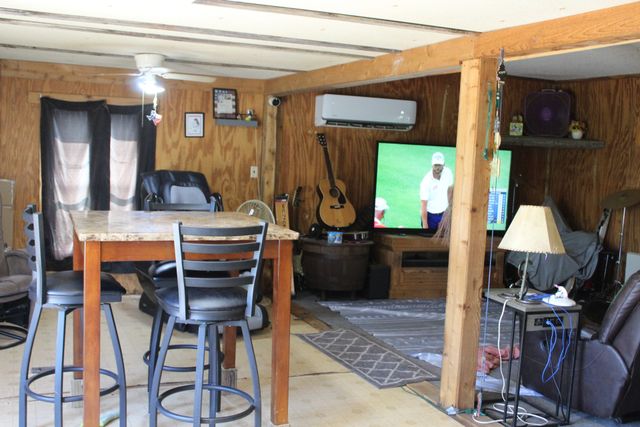 118 Rommel Court, Springtown, TX 76082