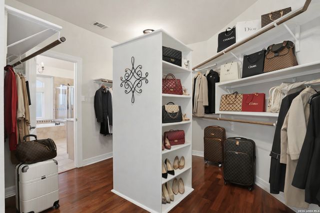 8218 PLUM VALLEY DR, San Antonio, TX 78255