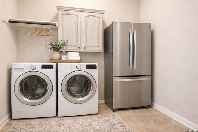 8218 PLUM VALLEY DR, San Antonio, TX 78255