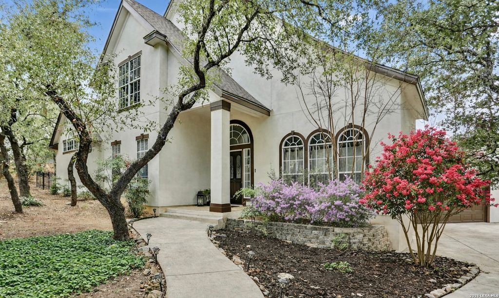 8218 PLUM VALLEY DR, San Antonio, TX 78255