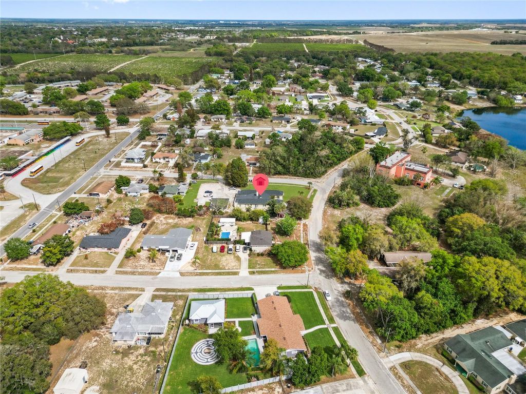 Image 22 of property listing at 315 RIDGE MANOR DRIVE, Lake Wales, FL 33853