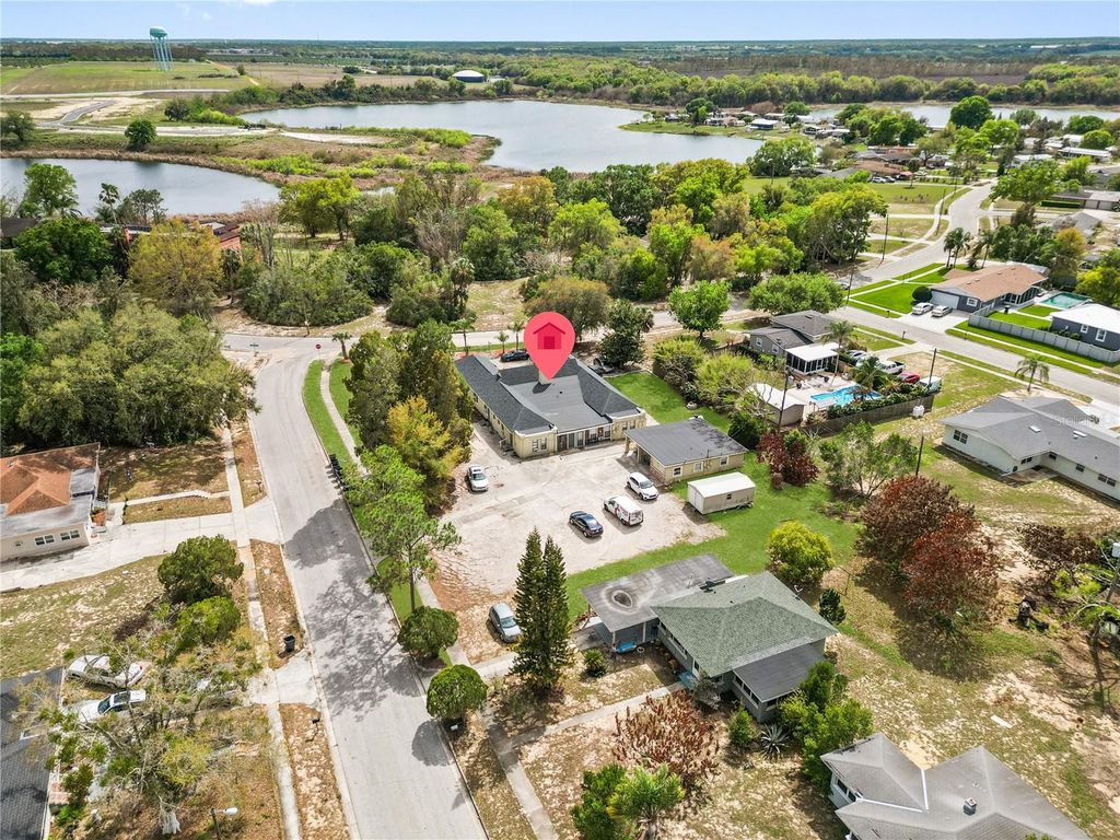 Image 25 of property listing at 315 RIDGE MANOR DRIVE, Lake Wales, FL 33853