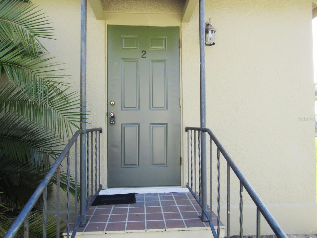 Image 30 of property listing at 315 RIDGE MANOR DRIVE, Lake Wales, FL 33853