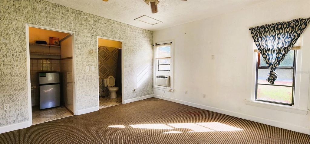 Image 33 of property listing at 315 RIDGE MANOR DRIVE, Lake Wales, FL 33853