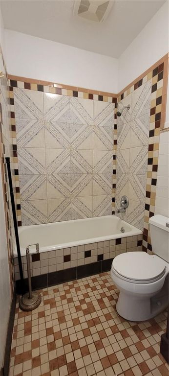 Image 55 of property listing at 315 RIDGE MANOR DRIVE, Lake Wales, FL 33853