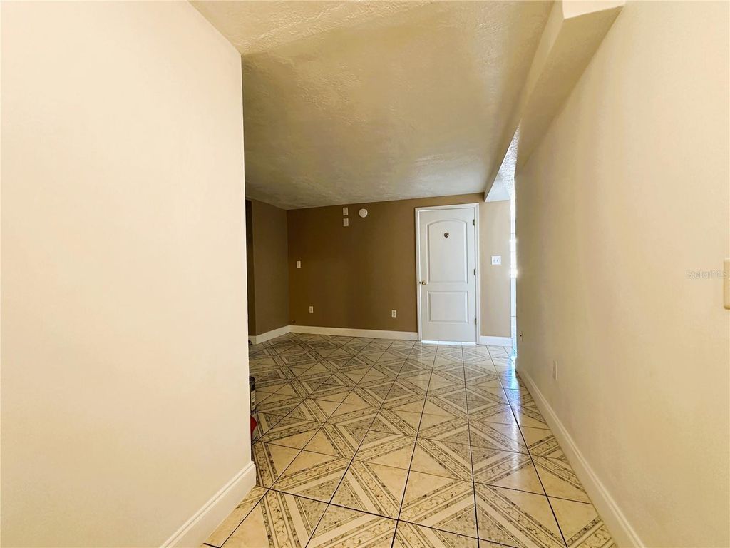 Image 61 of property listing at 315 RIDGE MANOR DRIVE, Lake Wales, FL 33853