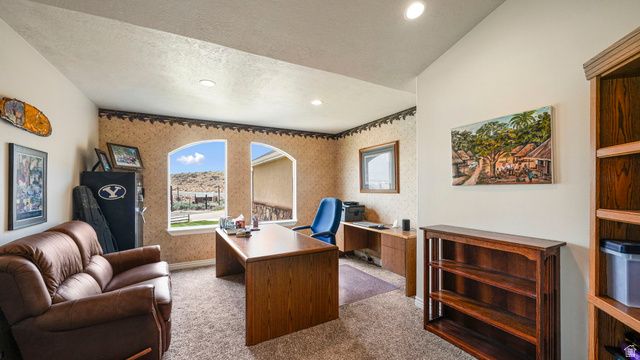 2286 E CEDAR DR, Eagle Mountain, UT 84005