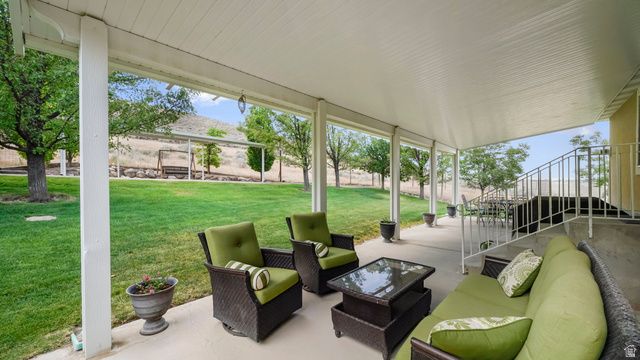 2286 E CEDAR DR, Eagle Mountain, UT 84005