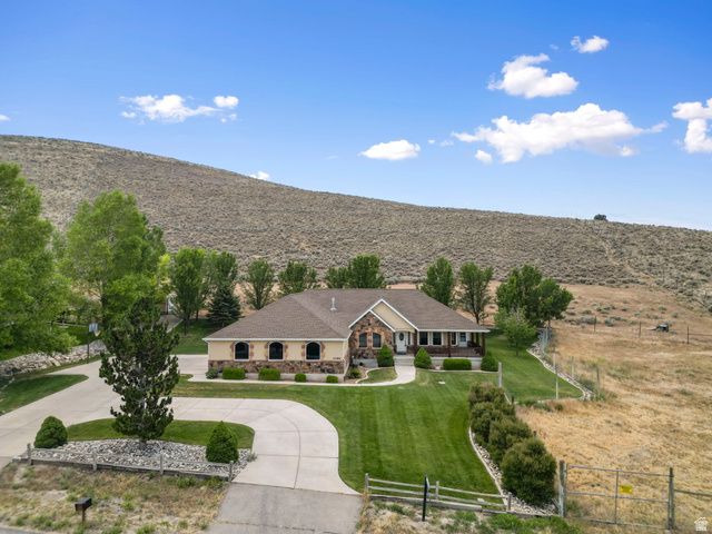 2286 E CEDAR DR, Eagle Mountain, UT 84005