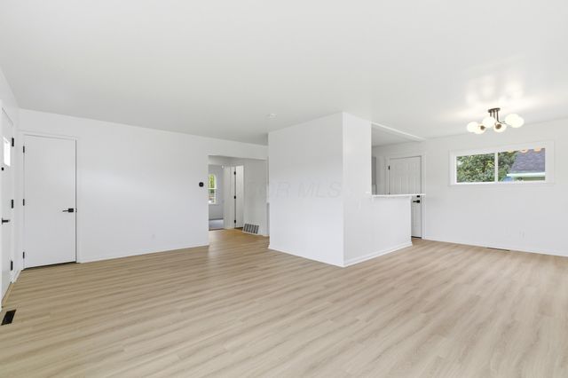 3040 Templeton Road, Columbus, OH 43209