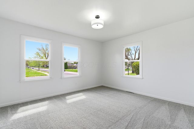 3040 Templeton Road, Columbus, OH 43209