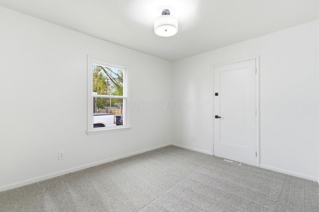 3040 Templeton Road, Columbus, OH 43209