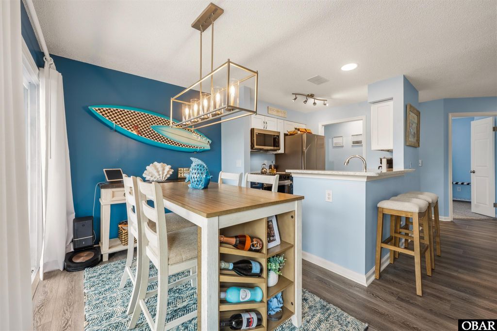 Image 8 of property listing at 513 Pirates Way # 513B, Manteo, NC 27954