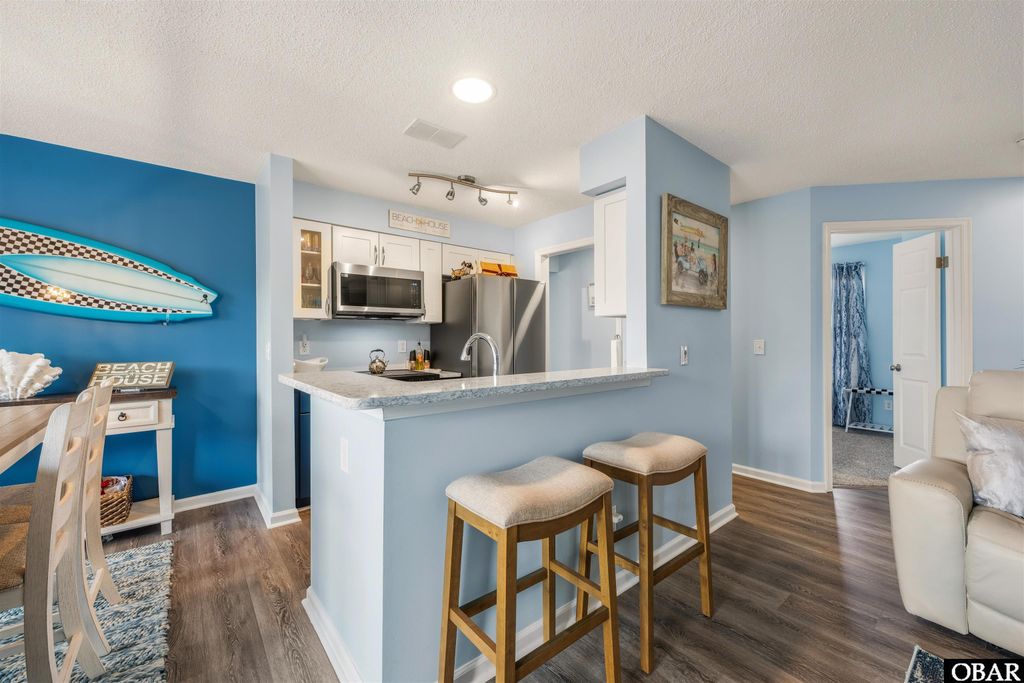 Image 9 of property listing at 513 Pirates Way # 513B, Manteo, NC 27954