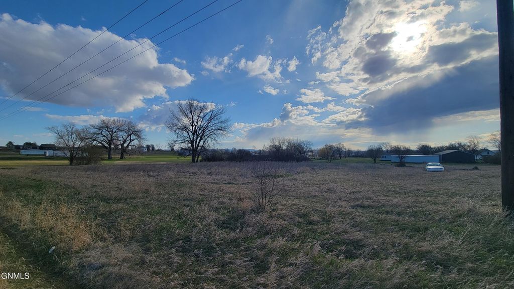 6150 State Highway 1806, Fort Rice, ND 58554 photo 5