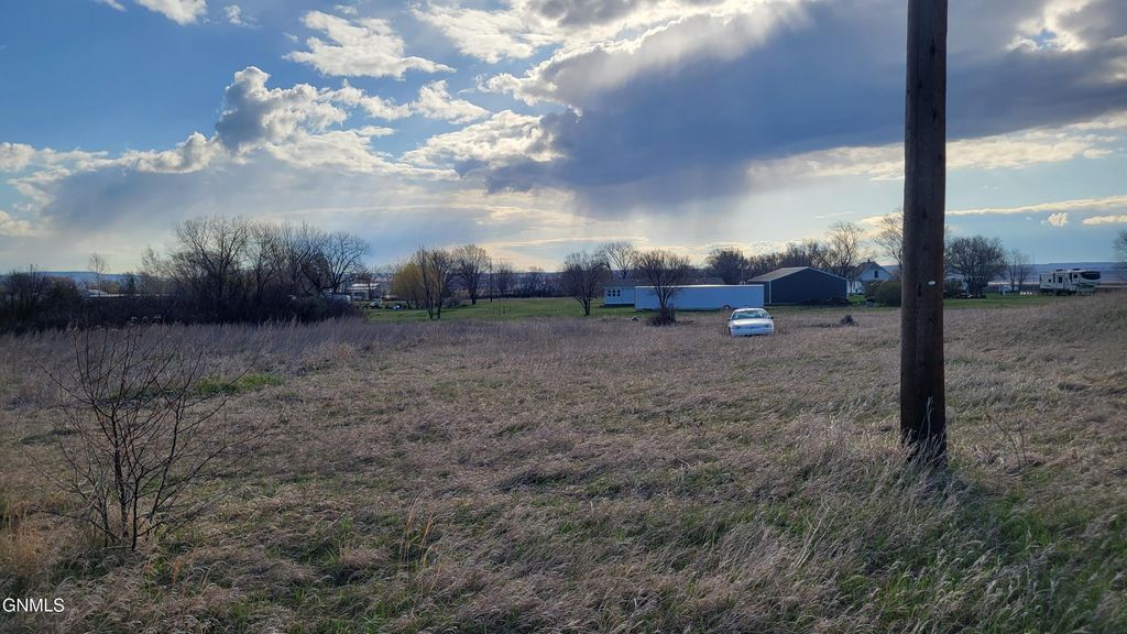 6150 State Highway 1806, Fort Rice, ND 58554 photo 6