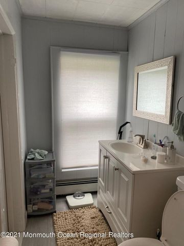 80 Monmouth Road, Oakhurst, NJ 07755