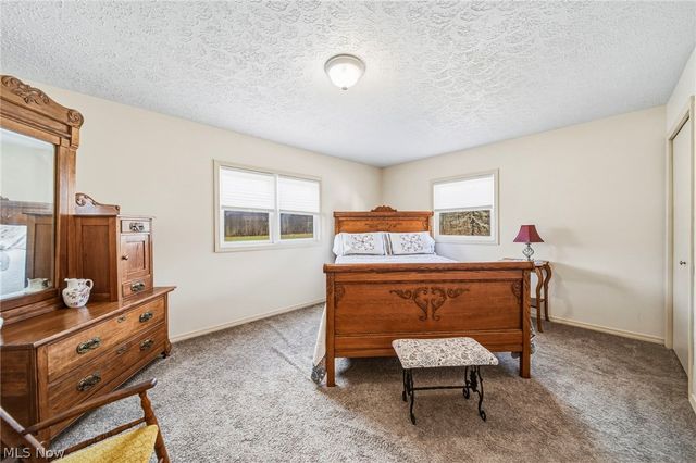 2254 Chapel Road, Jefferson, OH 44047