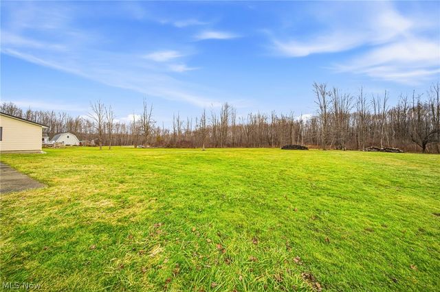 2254 Chapel Road, Jefferson, OH 44047