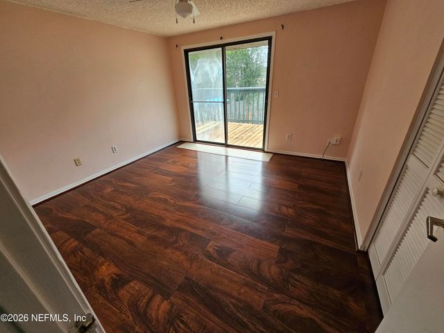 8176 KILWINNING Lane, Jacksonville, FL 32244
