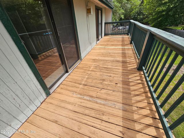 8176 KILWINNING Lane, Jacksonville, FL 32244