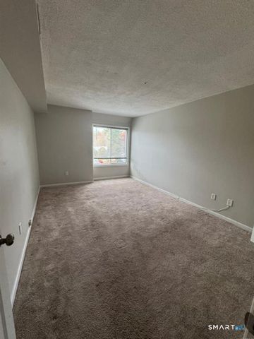12 Cedar Court I, East Haven, CT 06512