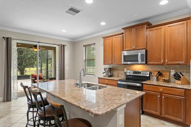 3122 MAJESTIC VIEW DRIVE, Lutz, FL 33558