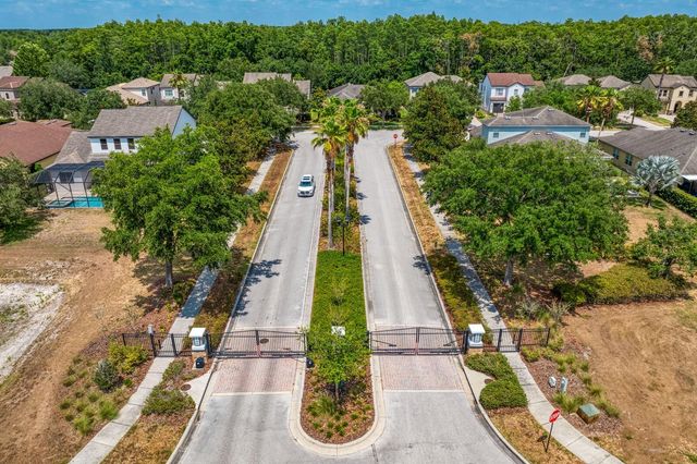 3122 MAJESTIC VIEW DRIVE, Lutz, FL 33558