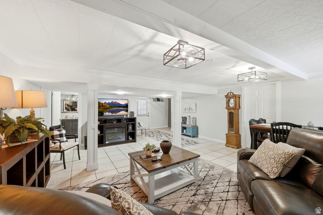 5079 S 2200 W, Taylorsville, UT 84129