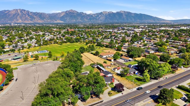 5079 S 2200 W, Taylorsville, UT 84129