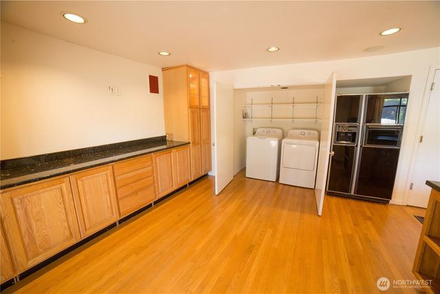 2500 167th Place NE, Bellevue, WA 98008