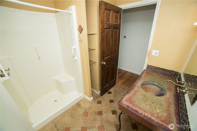 2500 167th Place NE, Bellevue, WA 98008