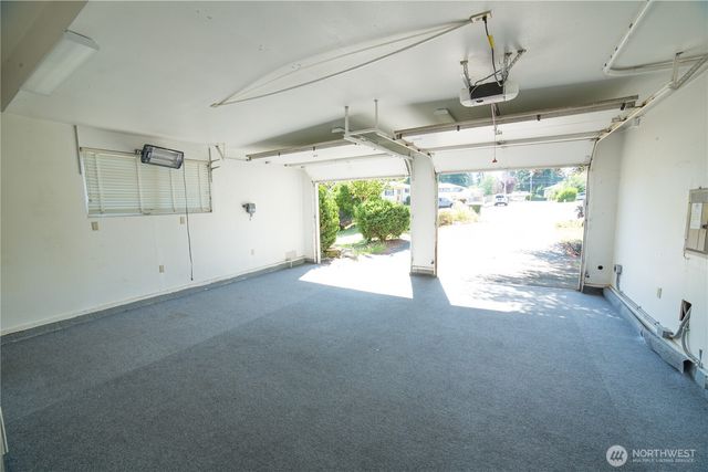 2500 167th Place NE, Bellevue, WA 98008