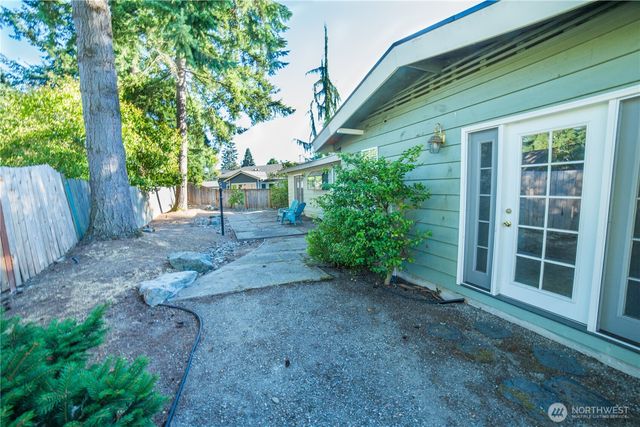 2500 167th Place NE, Bellevue, WA 98008