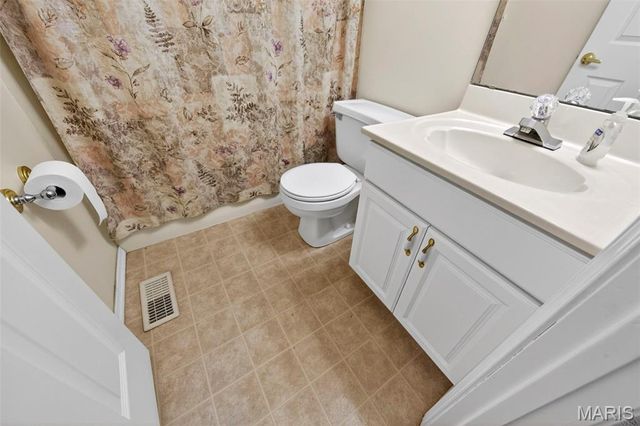 3911 Jane Avenue, St Ann, MO 63074