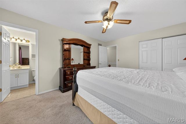 3911 Jane Avenue, St Ann, MO 63074