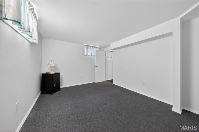 3911 Jane Avenue, St Ann, MO 63074