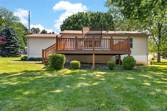 3911 Jane Avenue, St Ann, MO 63074