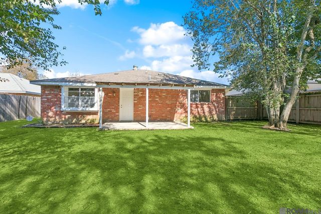 13776 Broad Ct, Baton Rouge, LA 70810