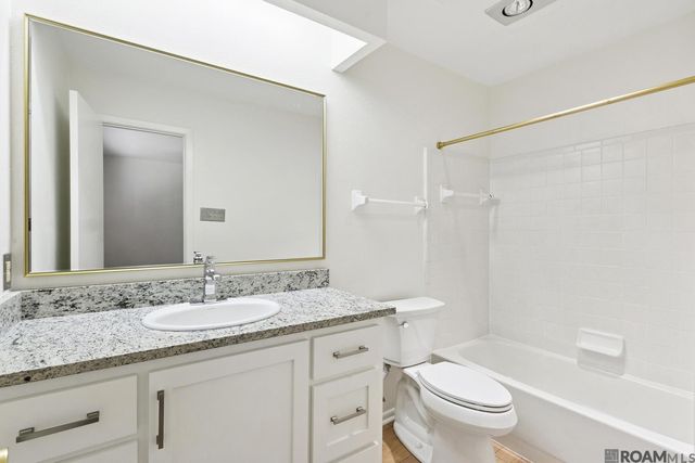 13776 Broad Ct, Baton Rouge, LA 70810