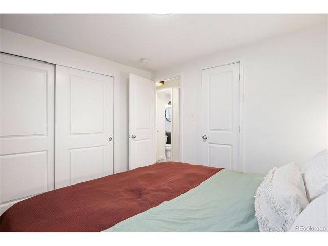 1126 W Princeton Pl, Englewood, CO 80110