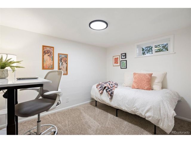 1126 W Princeton Pl, Englewood, CO 80110