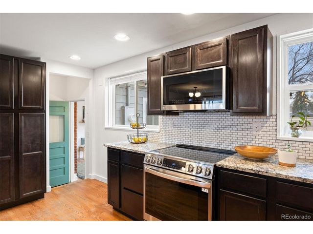 1126 W Princeton Pl, Englewood, CO 80110