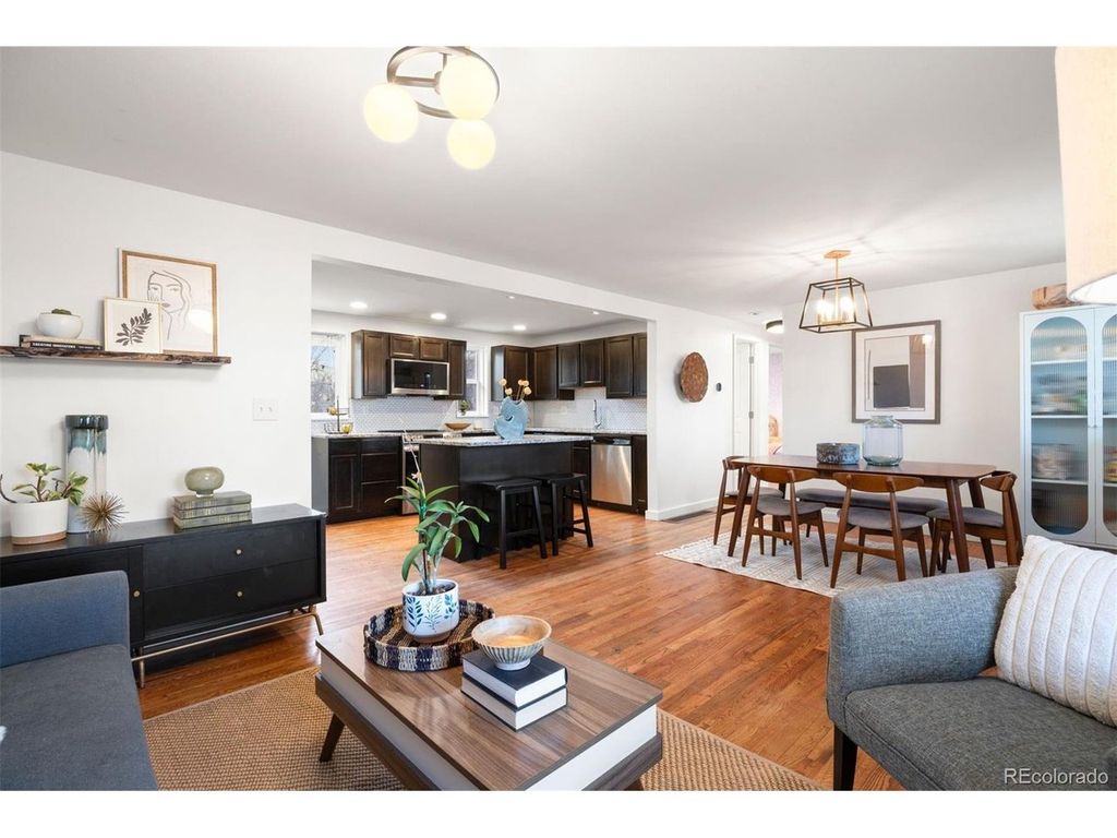 1126 W Princeton Pl, Englewood, CO 80110